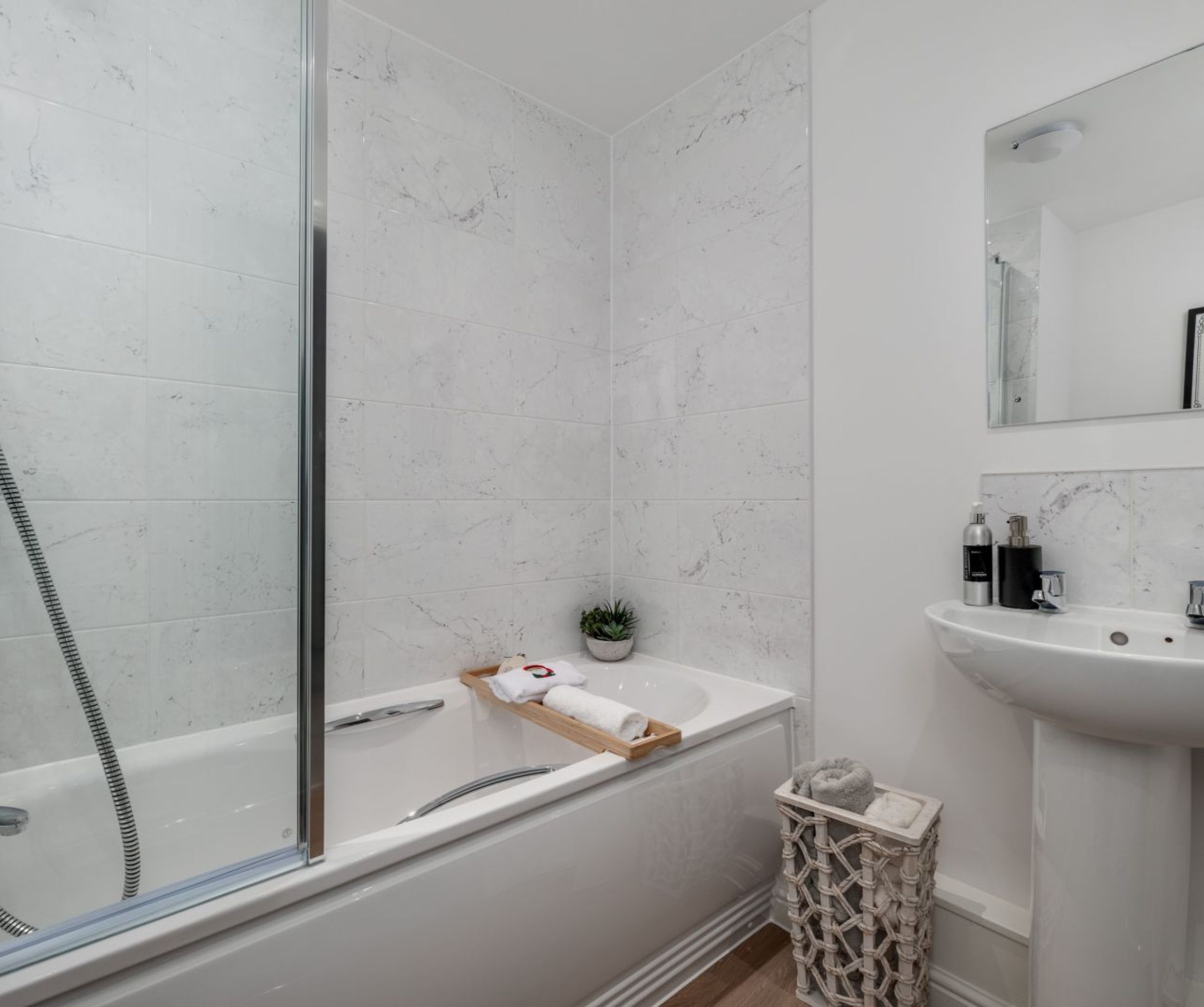 Bathroom 1 plumb park new build shared ownership 