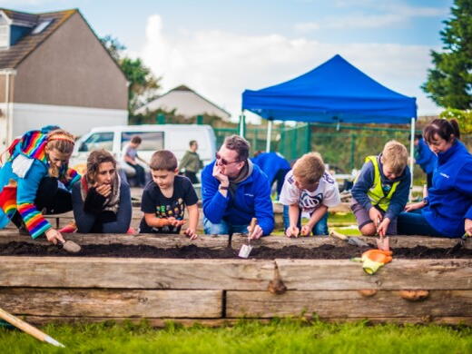 Customers and LiveWest colleagues join forces in planting and litter-picking event