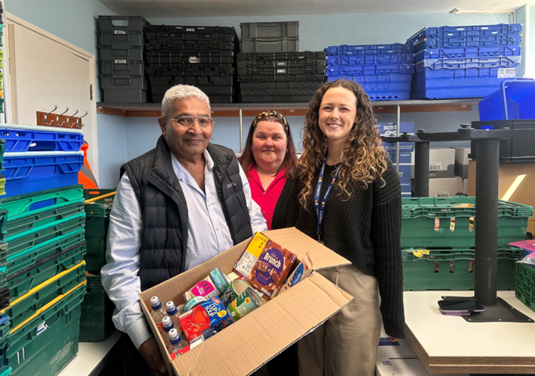 Volunteers for the food parcel distribution.